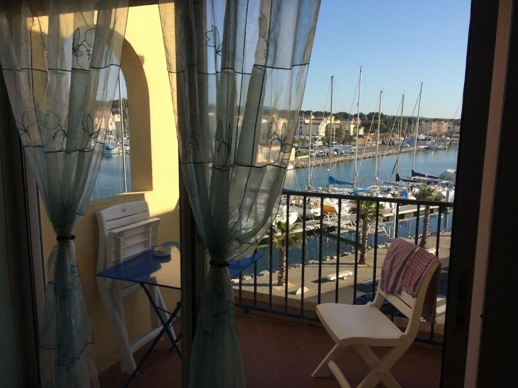 Gruissan Appartement Calme, Vue Sur Port De Plaisance -Clim, Empl.Parking Екстериор снимка