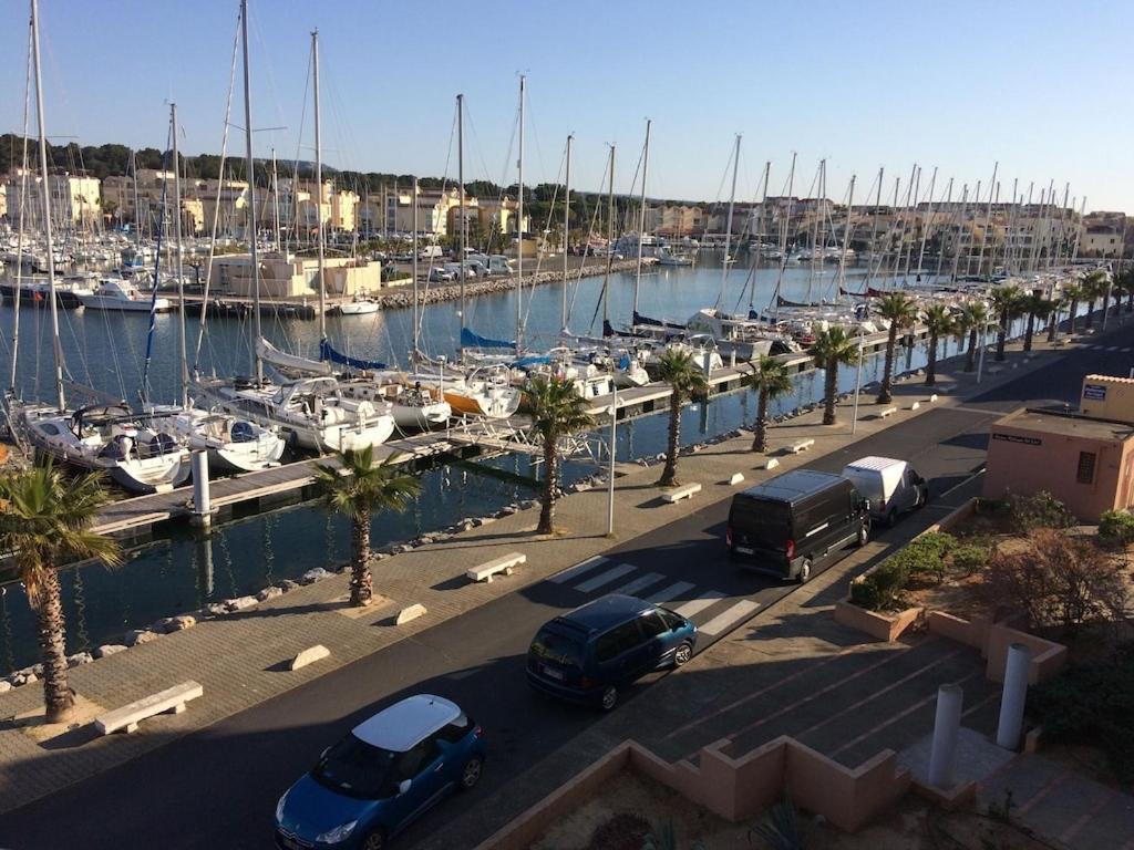 Gruissan Appartement Calme, Vue Sur Port De Plaisance -Clim, Empl.Parking Екстериор снимка